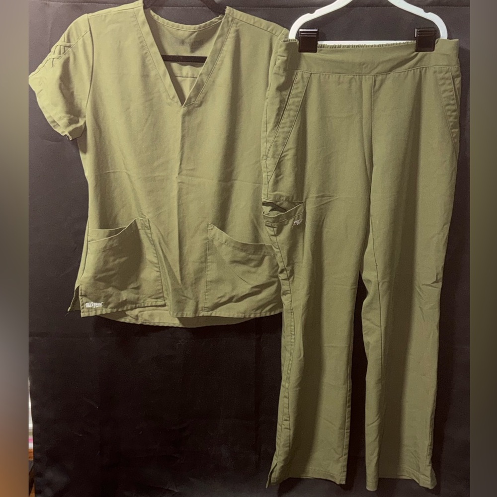 Grey's Anatomy Olive Green Straight Leg Pants & Top Set